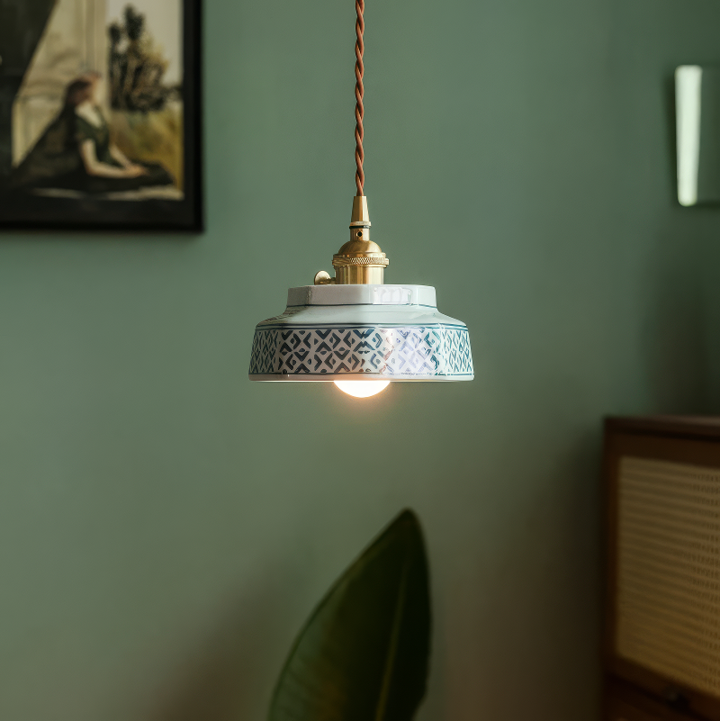Sonja – Hand-Painted Ceramic Pendant Light