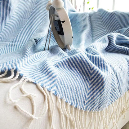 Botilda - Throw Blanket