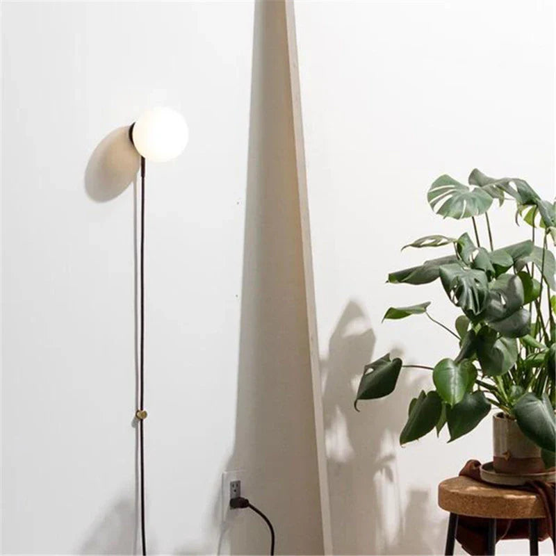 Revna - Nordic Glass Ball Wall Lamp