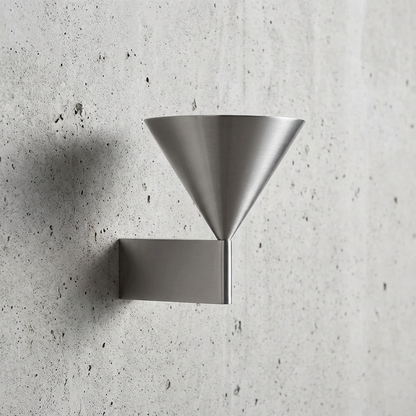 Siv – Modern Wall Mounted Spotlight in Nordic Style